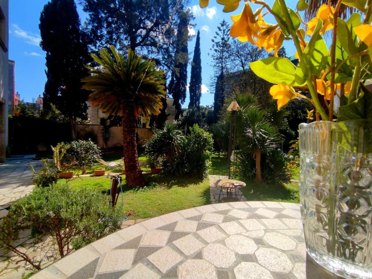 Aedes B&B Il Giardino Dei Sogni Лече Екстериор снимка