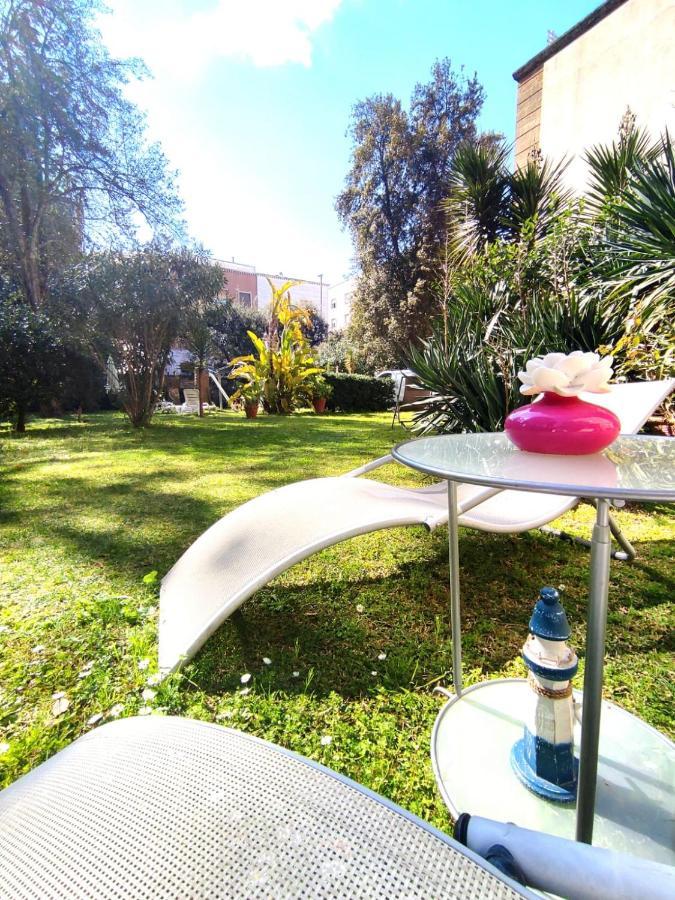 Aedes B&B Il Giardino Dei Sogni Лече Екстериор снимка