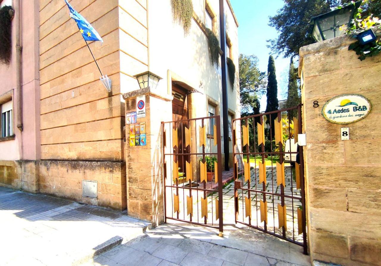 Aedes B&B Il Giardino Dei Sogni Лече Екстериор снимка